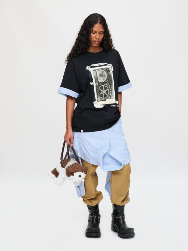ABBEY ROAD TURN UP TEE in BLACK BLUE