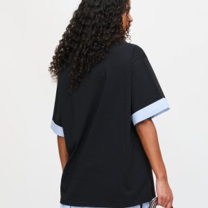 062100801KNITTEDBLACK_BLUESTRIPE_6.jpg