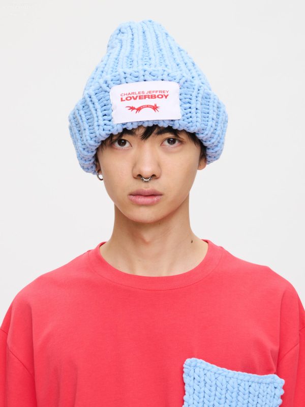 CHUBBY BEANIE in LIGHT BLUE