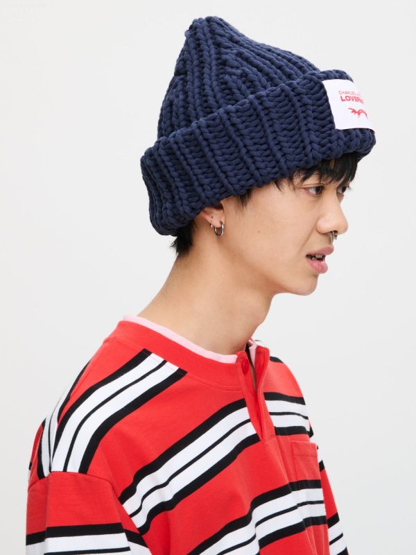 CHUBBY BEANIE in NAVY