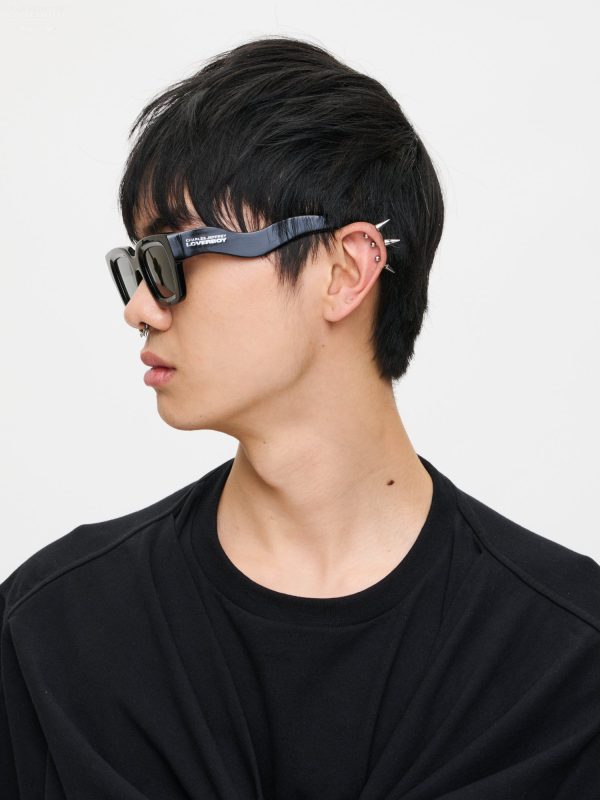 TOPSY TURVY SUNGLASSES in BLACK