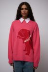 GRAPHIC SWEATER in PINK RED BULLDOG