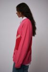 GRAPHIC SWEATER in PINK RED BULLDOG