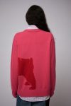 GRAPHIC SWEATER in PINK RED BULLDOG