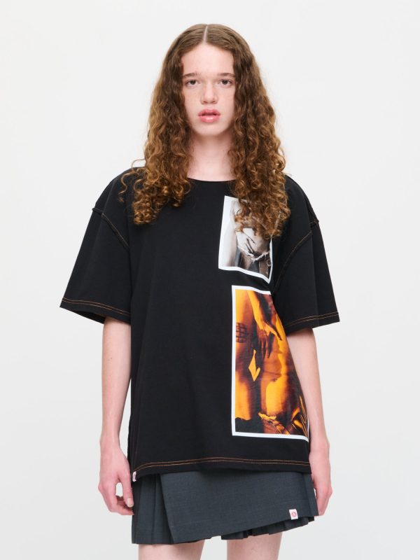 GRAPHIC TEE in BLACK